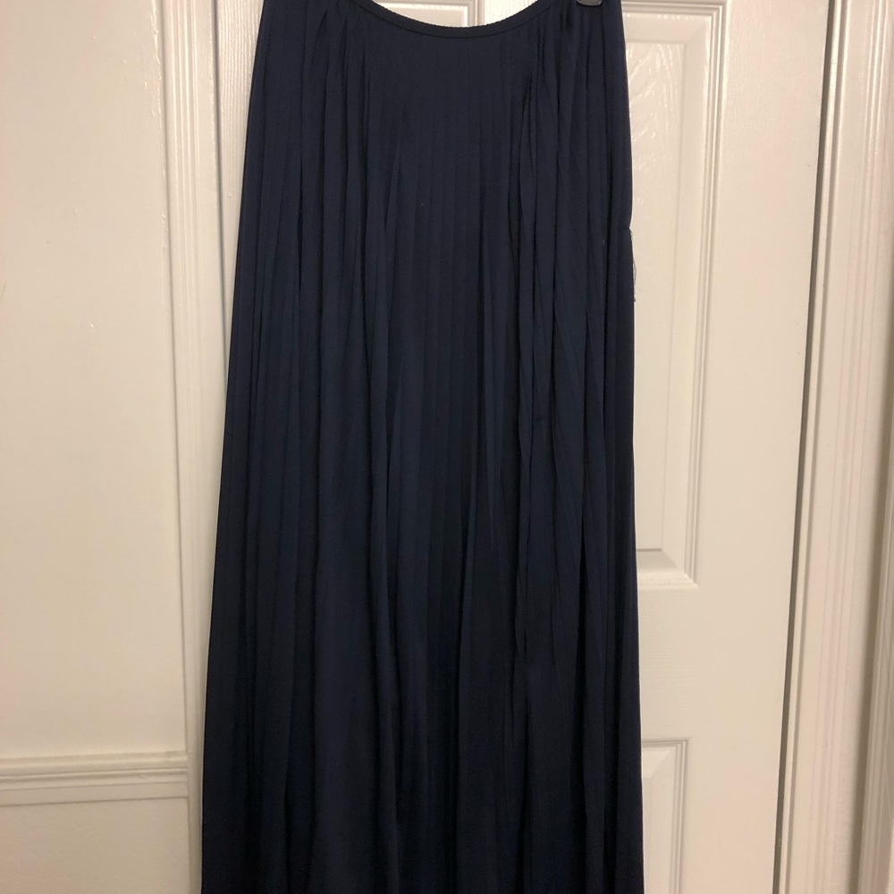 Perfect skirt for fall!